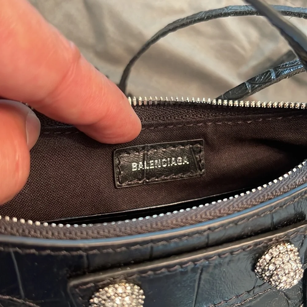 Balenciaga Women's Black Le Cagole Mini Purse With Chain - Picture 4 of 6